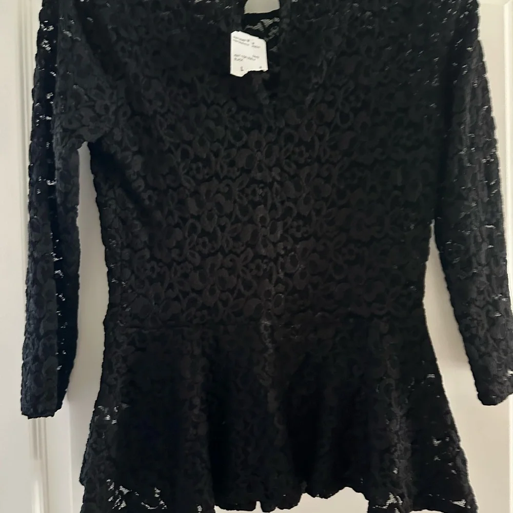 NWT Forever 21 Black Lace Knit Top - Picture 2 of 6